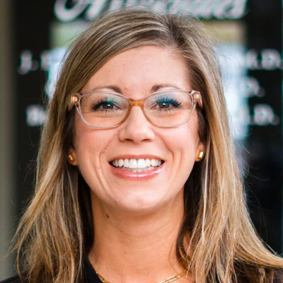 Nicole, Dental Hygienist