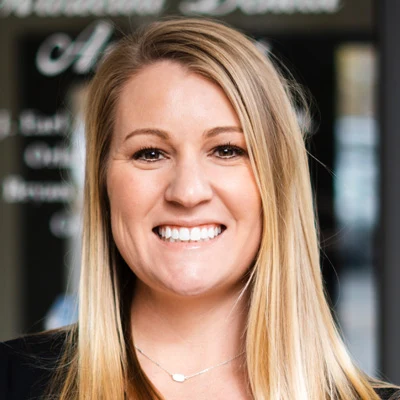 Stephanie, Dental Hygienist